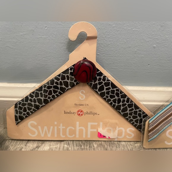 NWT Switch Flop Bundle - Picture 5 of 5